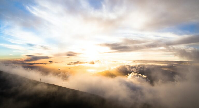 Glimpsing God’s Glory When the Going Gets Tough