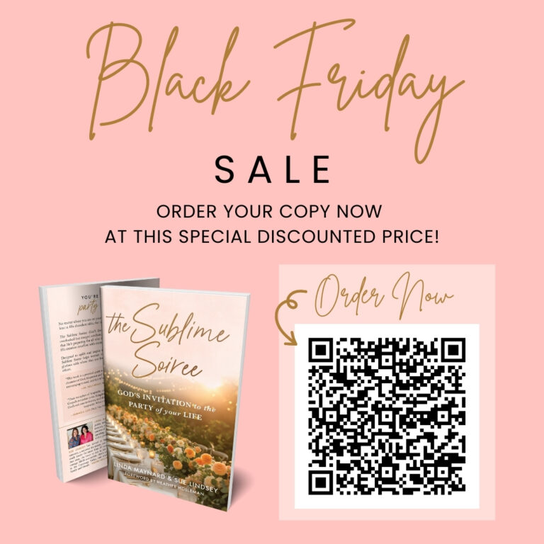 Cyber Monday: Gift the Heart of Hospitality this Year!