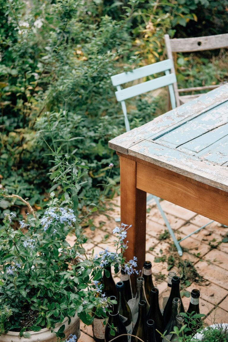 Portrait of an Inviter: A Review of The Turquoise Table